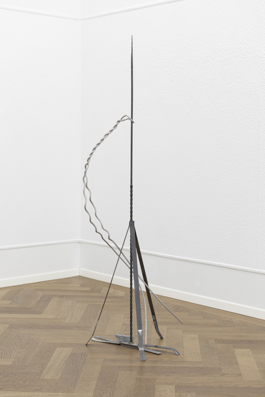 BASS MY TRESPASS, Julia Znoj, KRONE COURONNE, 2025. Credit photo: © Michal Schorro