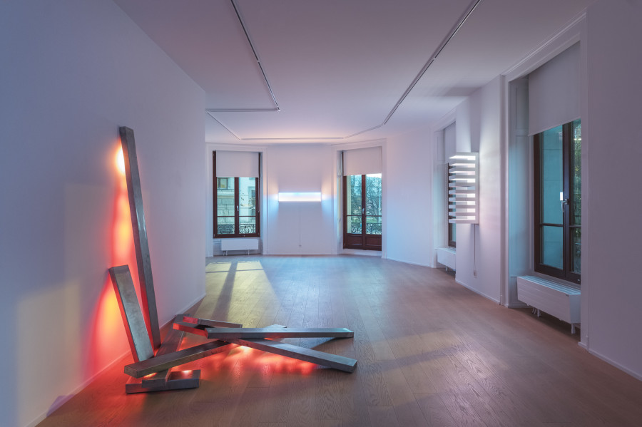 Exhibition view, Daniel Canogar, PANORAMIC, Wilde, Geneva, 2025-2026. Photo credits : Studio Eric Bergoend. Courtesy Daniel Canogar and Wilde