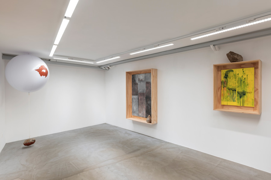 Exhibition view, Louis Meyer, High & Low, Wilde, 2025. Photo credit: Studio Eric Bergoend. Courtesy of the artist and Wilde