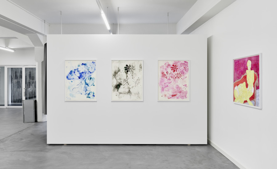 Installation view Edition VFO, Lisa Lurati, Untitled (number 20, 23 and 24) and Andriu Deplazes, Monoprint, 89,5 x 69 cm; photography: Bernhard Strauss