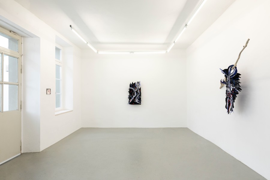 Installation view, Markéta Jachimova, MY HANDS, KALI Gallery, 2022