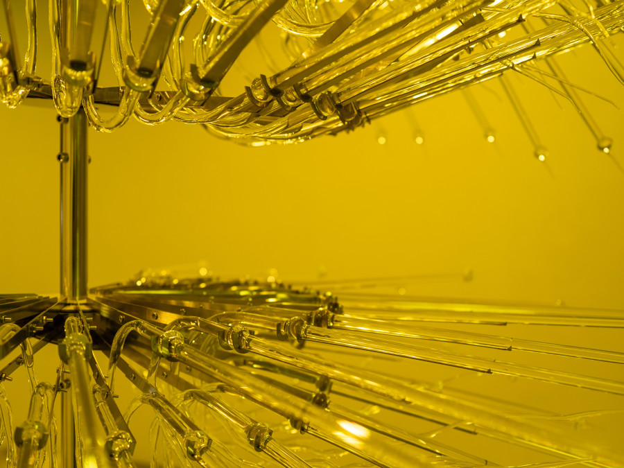Exhibition View Duo Show Pauline Cordier & Rahel Oberhummer « Ce qui nous échappe » at Espace ContreContre, Saint-Maurice, 2026 / Photo: ©Etienne Malapert / Courtesy: The artists & EspaceContreContre. Disarmed — AP.1, borosilicate glass and stainless steel, sculpture: 154 × 110 × 110 cm, 2026